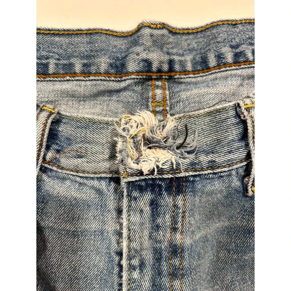 Levis 505 Regular Fit Jeans Mens 38x29 Light Wash Distressed Blue Denim